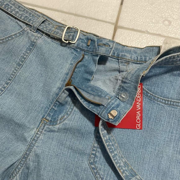 Gloria Vanderbilt women jean shorts Size 12 NWT - Picture 6 of 10